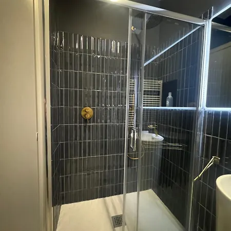 플랫 인 두오모 아파트 *