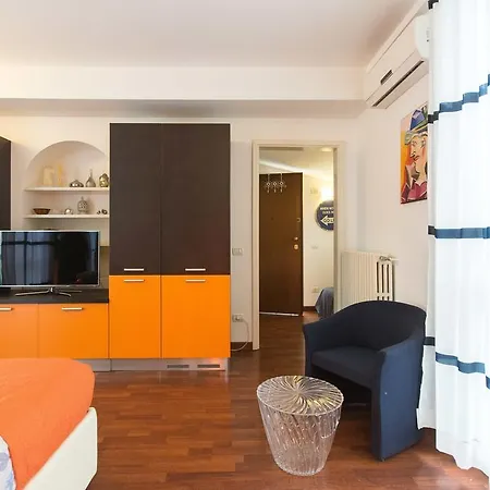 Апартаменты Flat In Duomo