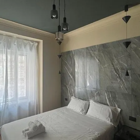 Flat In Duomo Апартаменты *