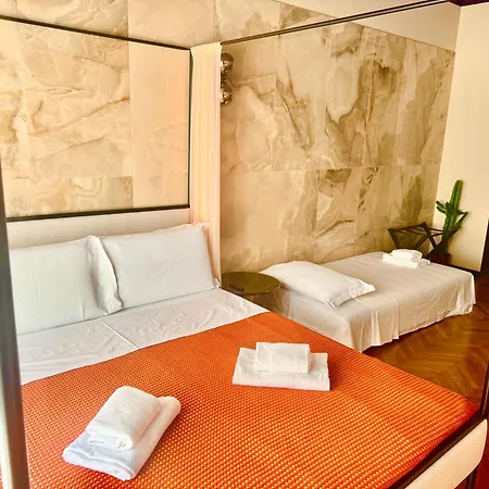 Lägenhet Flat In Duomo Milano